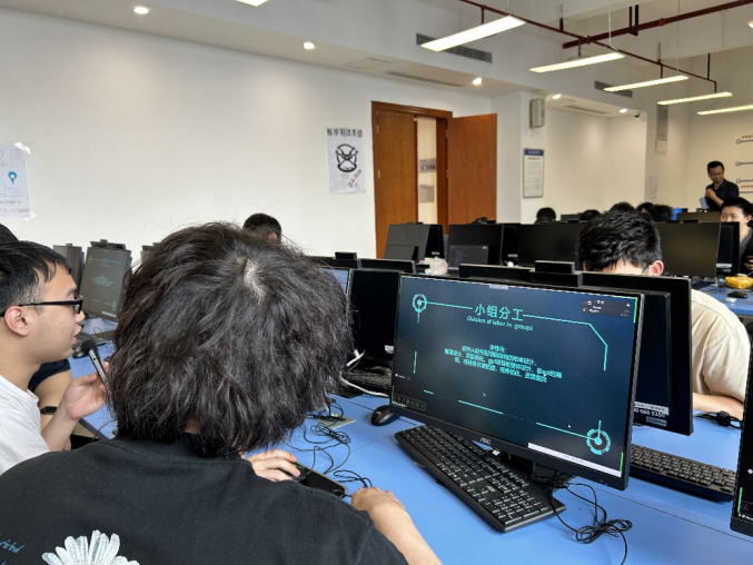 2021級計算機科學(xué)與技術(shù)、軟件工程專業(yè)學(xué)生赴科大訊飛開展專業(yè)實習(xí)實訓(xùn)